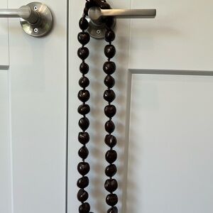 Brown kukui nut necklace new